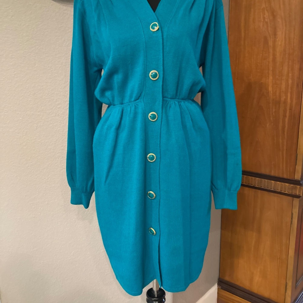 St. John Long Sleeve Knit Sweater Coat Dress Turquoise Size 10